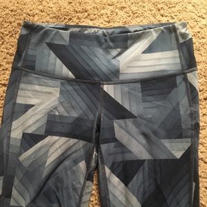 Athleta Geo running leggings